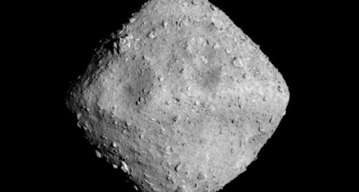 A Japanese spacecraft bombed an asteroid and it barely flinched