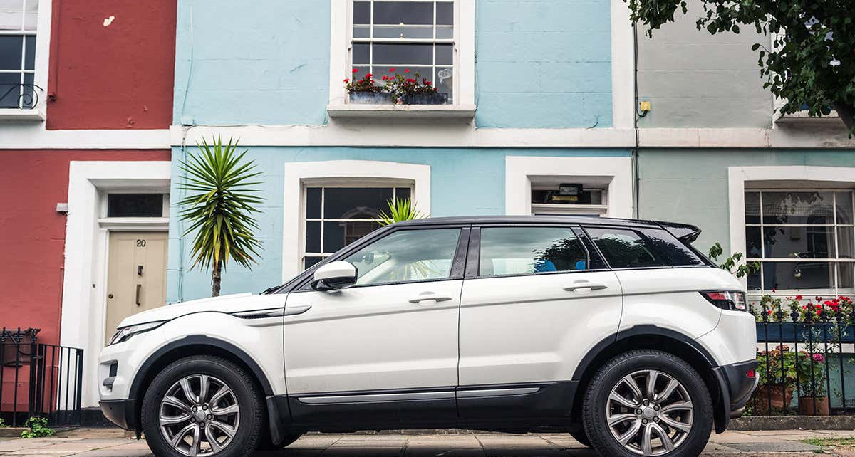 Most fuel-hungry SUVs in the UK are bought by people in cities