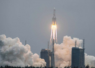 Chinese rocket is hurtling back to Earth after space station launch
