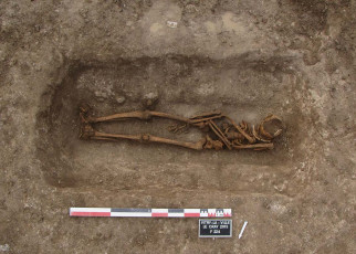 Europeans used to open their relatives’ graves to recover heirlooms