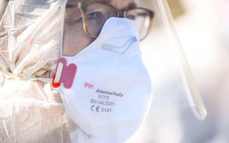Covid-19 news: High-grade masks cut infections in healthcare workers