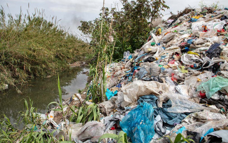 Can the UK recycle plastic without dumping it on other countries?