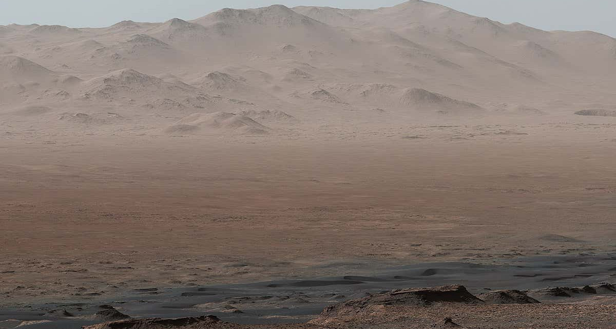 Clays found in Martian crater hint that the planet was once habitable