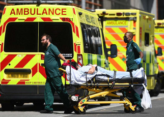 Covid-19 news: Health leaders warn of pressure on NHS in England