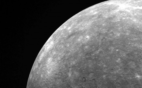 Mercury has almost no boulders on its surface and we're not sure why