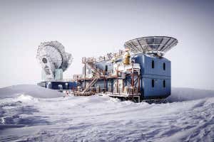 The Dark Sector Lab with the South Pole Telescope on left and BICEP3 on the right. South Pole Telescope and BICEP (Background Imaging of Cosmic Extragalactic Polarization) experiments at the United States? Amundsen-Scott South Pole Station.