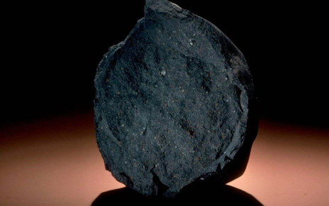 Building blocks for life may be able to form in radioactive meteorites