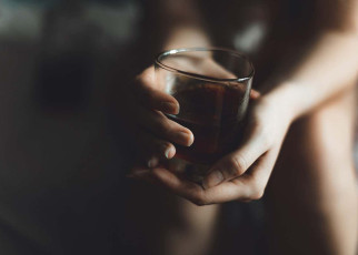 Drinking more alcohol after a traumatic event may increase PTSD risk