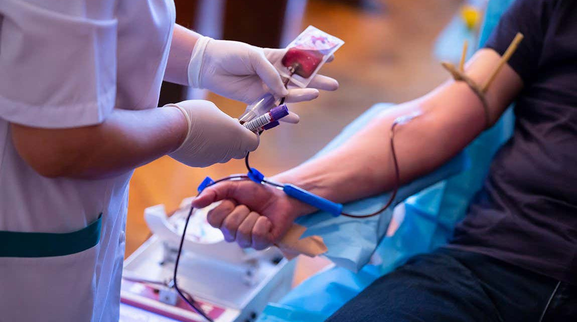 US proposes to ease blood donor restrictions on gay and bisexual men
