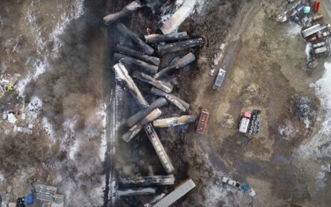 Ohio chemical spill: What could have caused the train to derail?