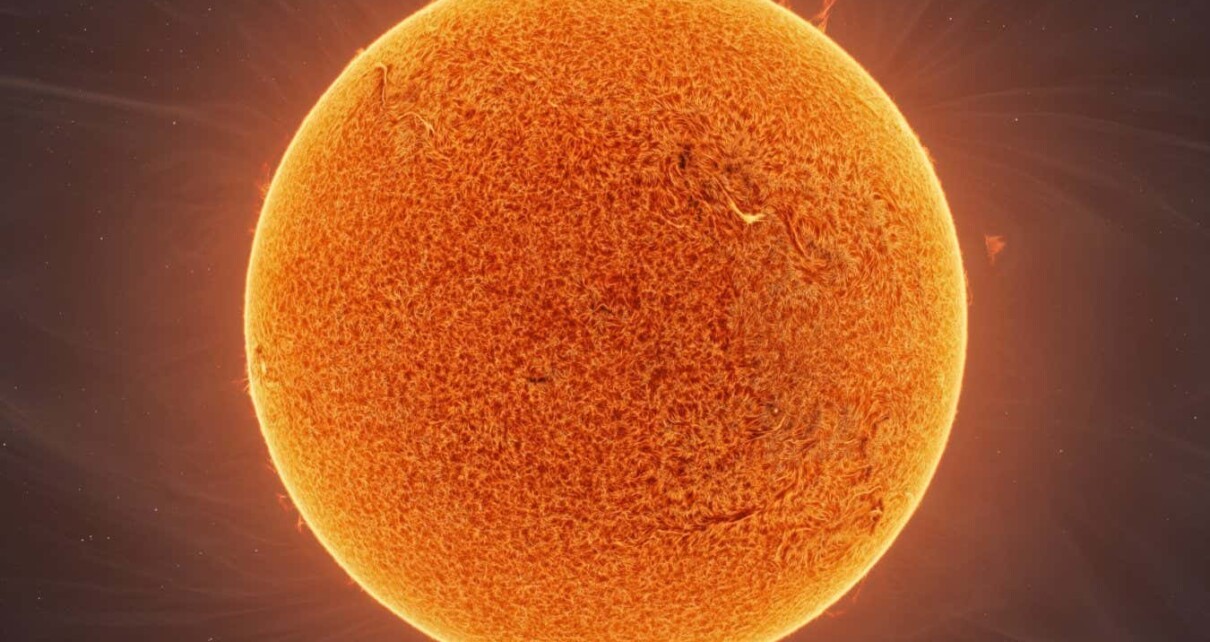 Andrew McCarthy and Jason Guenzel 140 megapixel image of the sun