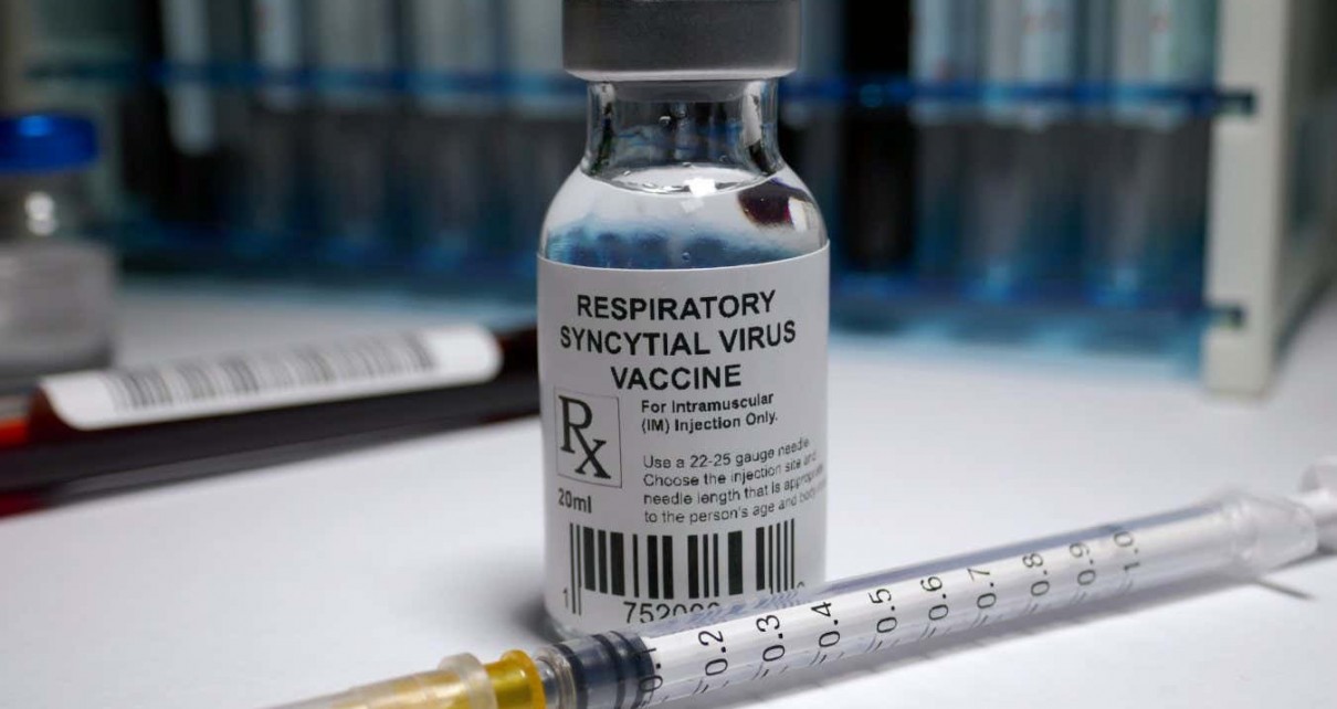 RSV: US approves vaccine for older adults