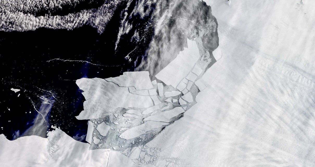 Antarctic ice melt may be reversible due to rising land beneath