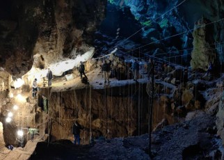 Tam Pà Ling cave in northern Laos, where several human fossils dating back tens of thousands of years have been found