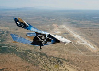 Virgin Galactic space plane makes its first commercial flight
