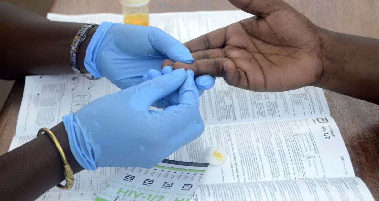 Someone having their blood tested for HIV in Kampala, Uganda, in December 2022