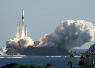 Japan launches SLIM moon lander and XRISM X-ray space telescope on same rocket