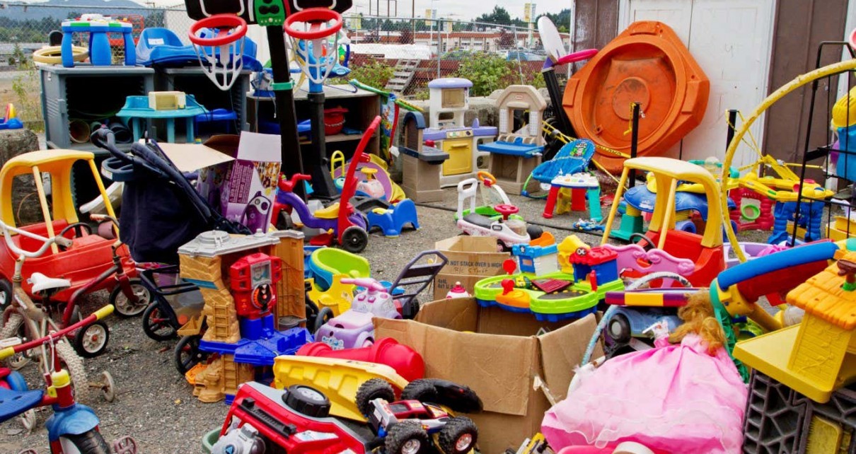 Toys produce far more electronic waste than vapes