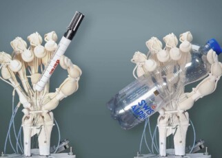 3D-printed robotic hand has working tendons and muscles