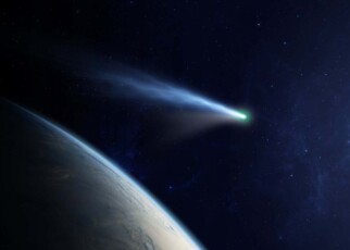 Comets may bring ingredients for life most easily to clustered planets