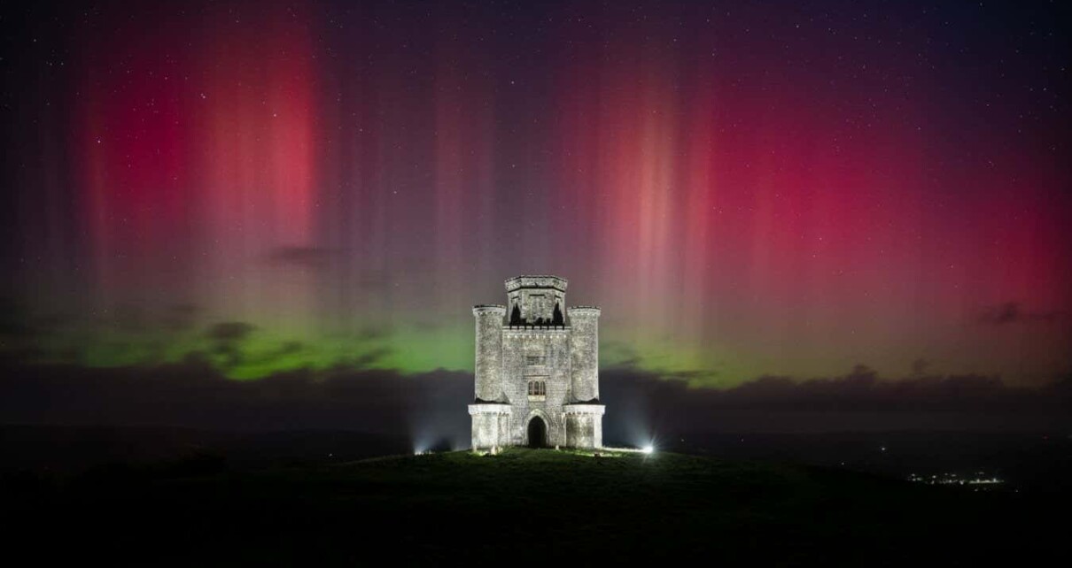 See a dazzling collection of the year's best northern lights pictures