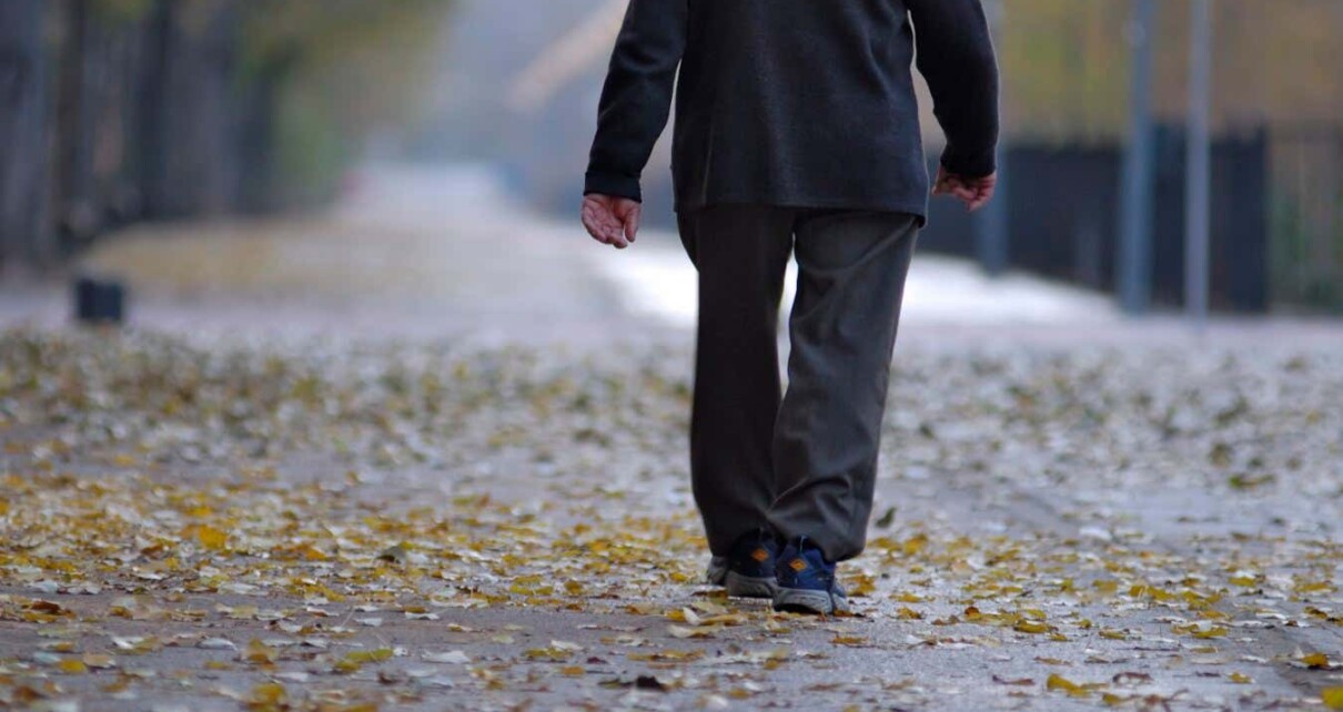 Beeping shoes help people with Parkinson's disease walk further