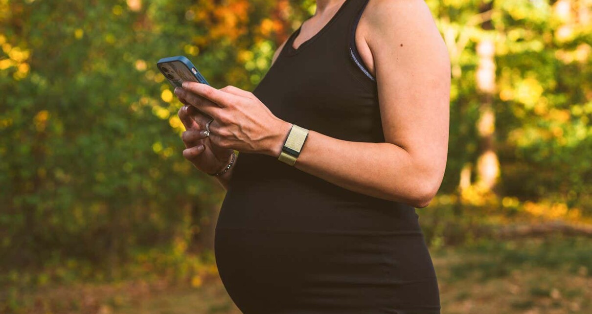 Strap that tracks heart rate in pregnancy may predict premature births