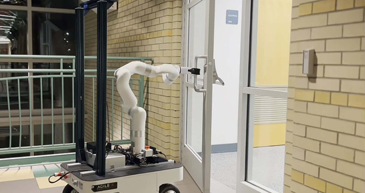 This robot can figure out how to open almost any door on its own