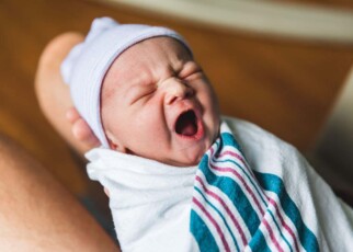 Babies with bilingual mothers have distinct brainwaves at 1 day old