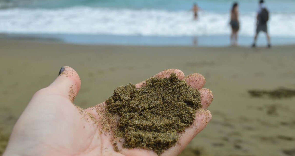 Dumping green sand in shallow seas could let them absorb more CO2